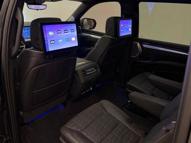 2025 Cadillac Escalade ESV Sport Platinum
