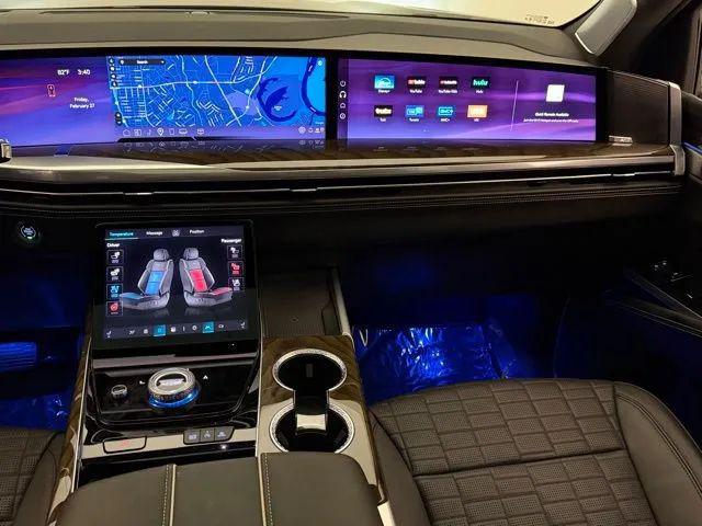 2025 Cadillac Escalade ESV Sport Platinum