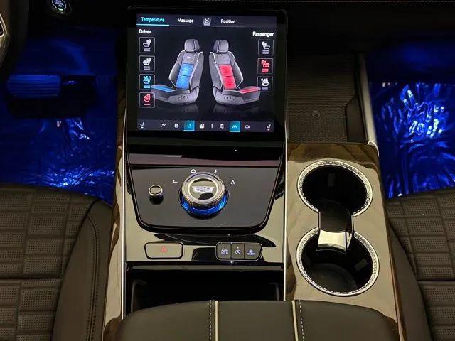 2025 Cadillac Escalade ESV Sport Platinum