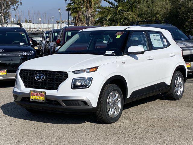 2026 Hyundai Venue SE