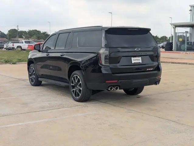 2026 Chevrolet Suburban RST, RWD
