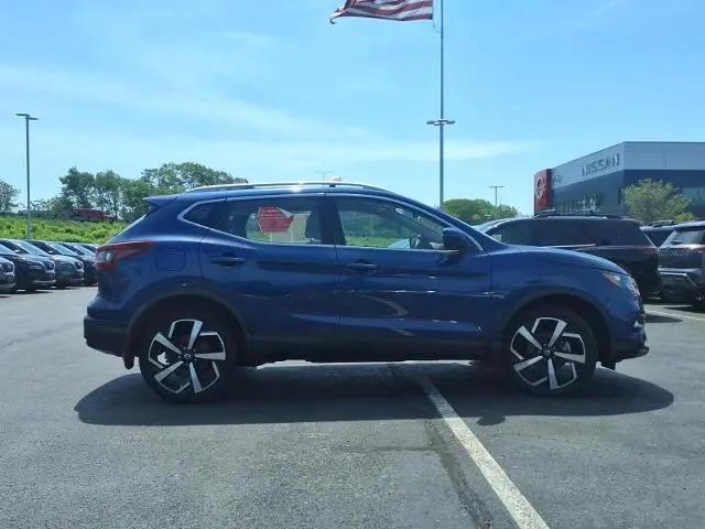 2022 Nissan Rogue Sport SL AWD Xtronic CVT