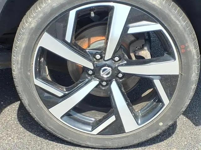 2022 Nissan Rogue Sport SL AWD Xtronic CVT