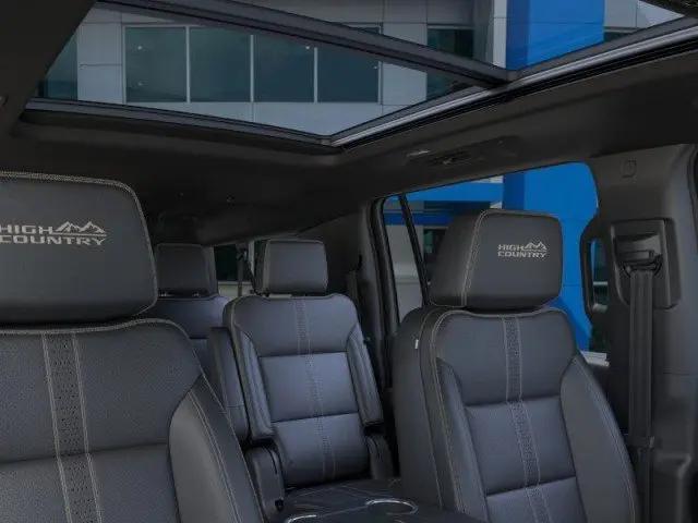 2026 Chevrolet Suburban High Country, 4WD