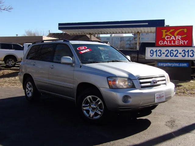2004 Toyota Highlander Sport Utility 4D for sale in Kansas City, KS
