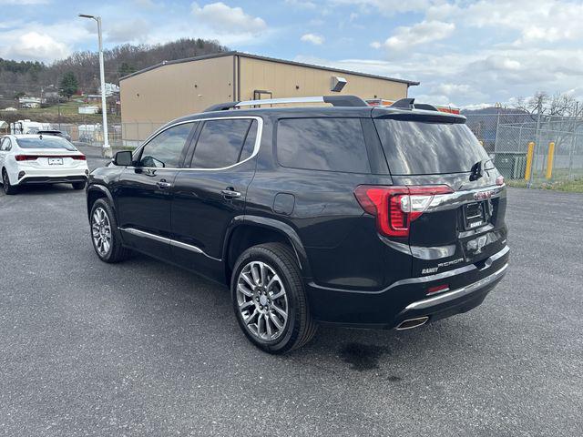 2023 GMC Acadia AWD Denali