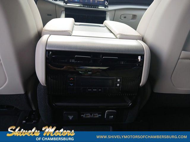 2026 Jeep Grand Wagoneer 4x4