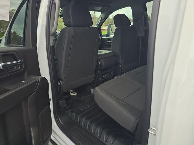 2026 GMC Sierra 3500HD Crew Cab, Long Bed, Pro Dual Rear Wheel, 4WD