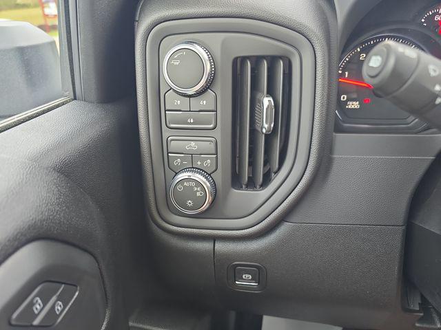 2026 GMC Sierra 3500HD Crew Cab, Long Bed, Pro Dual Rear Wheel, 4WD