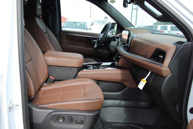 2026 Chevrolet Suburban High Country, 4WD