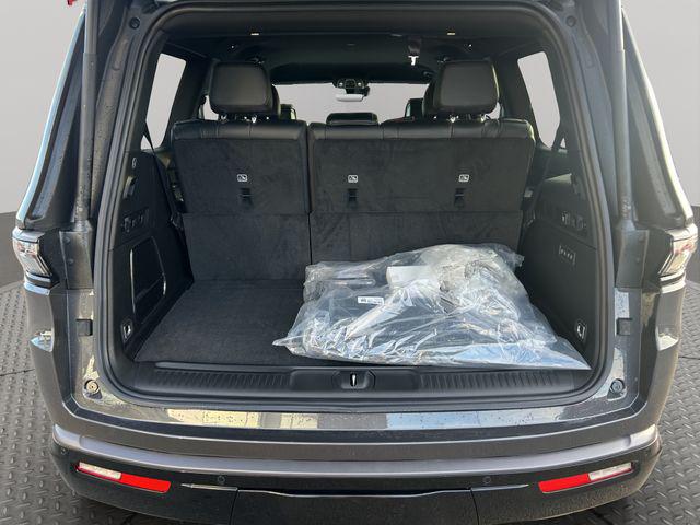 2026 Jeep Grand Wagoneer Limited Altitude 4x4