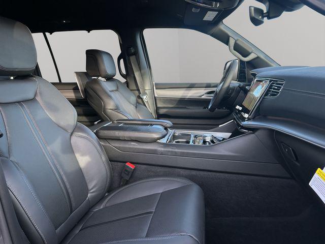 2026 Jeep Grand Wagoneer Limited Altitude 4x4