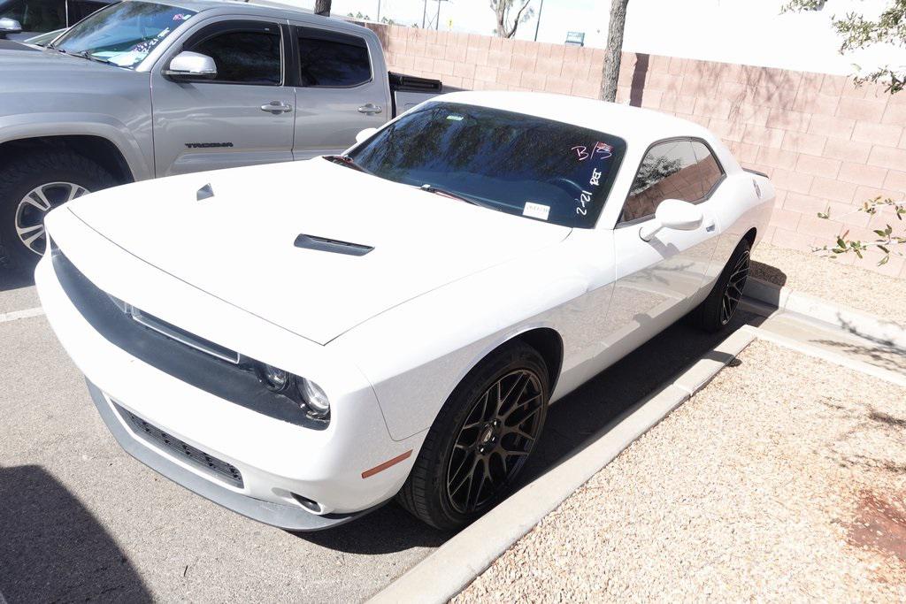 2015 Dodge Challenger SXT