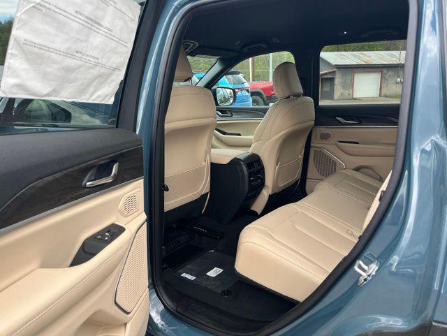 2026 Jeep Grand Cherokee Limited 4x4