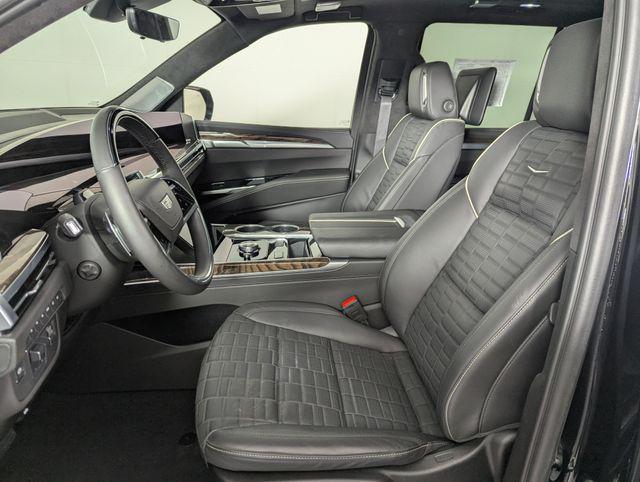 2025 Cadillac Escalade Premium Luxury Platinum