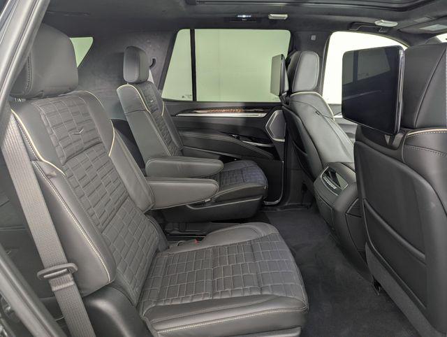 2025 Cadillac Escalade Premium Luxury Platinum