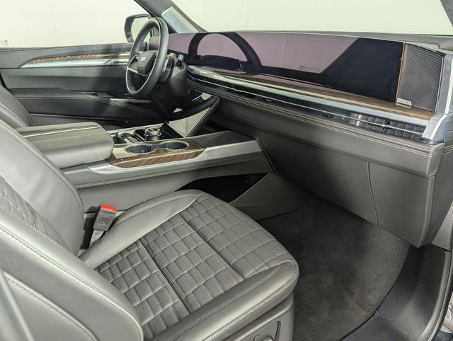2025 Cadillac Escalade Premium Luxury Platinum