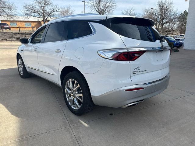 2023 Buick Enclave Essence AWD