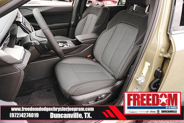 2026 Jeep Cherokee Laredo 4x4