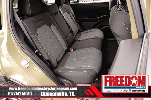 2026 Jeep Cherokee Laredo 4x4
