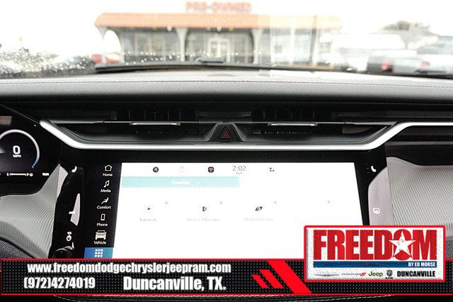 2026 Jeep Cherokee Laredo 4x4
