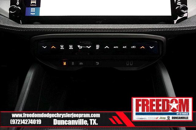 2026 Jeep Cherokee Laredo 4x4