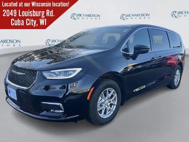 2026 Chrysler Pacifica Select for sale in Cuba City, WI