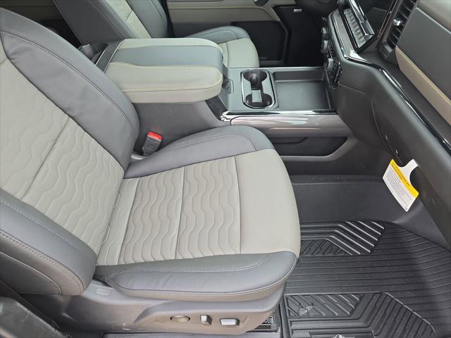 2026 Chevrolet Silverado 2500HD Crew Cab, Standard Bed, XR2, 4WD