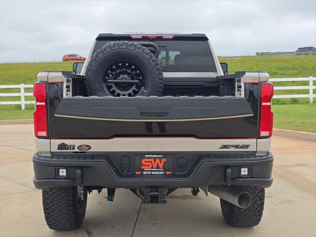2026 Chevrolet Silverado 2500HD Crew Cab, Standard Bed, XR2, 4WD