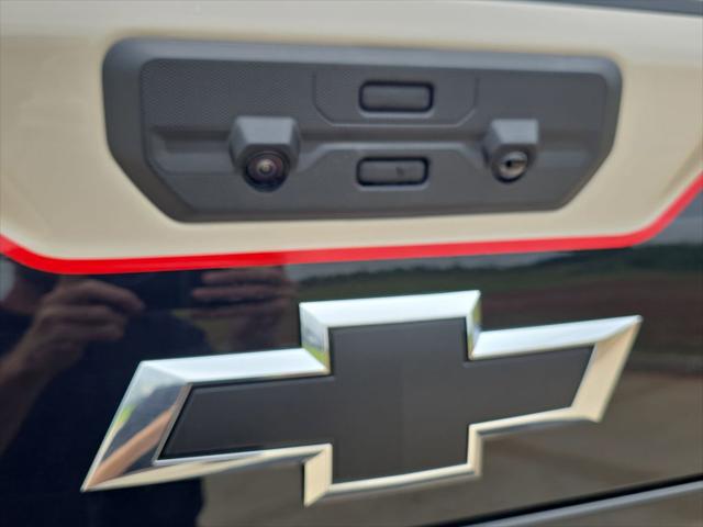 2026 Chevrolet Silverado 2500HD Crew Cab, Standard Bed, XR2, 4WD