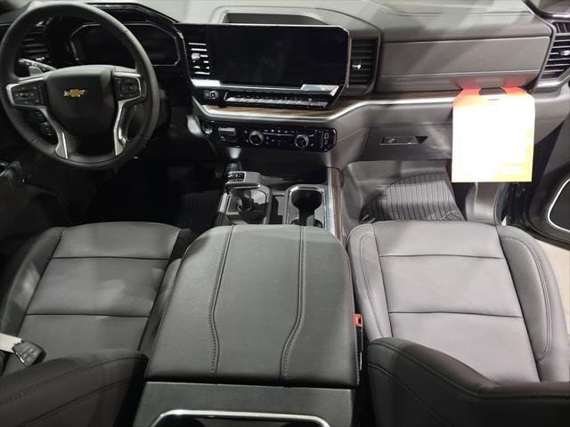 2026 Chevrolet Silverado 1500 4WD Crew Cab Standard Bed LT