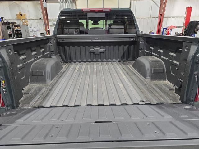 2026 Chevrolet Silverado 1500 4WD Crew Cab Standard Bed LT
