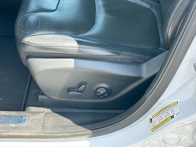 2019 Jeep Cherokee Limited FWD