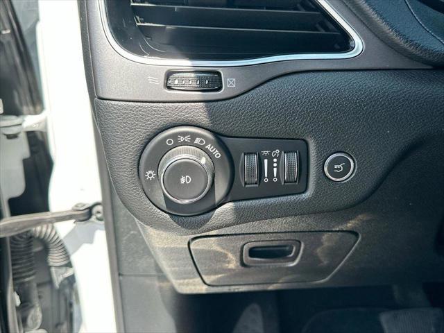 2019 Jeep Cherokee Limited FWD