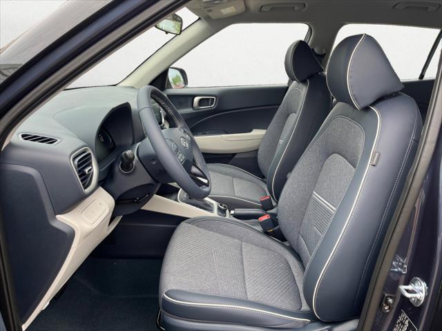 2026 Hyundai Venue SEL w/Two-Tone Roof