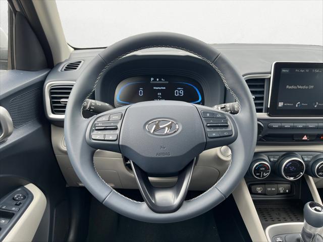 2026 Hyundai Venue SEL w/Two-Tone Roof