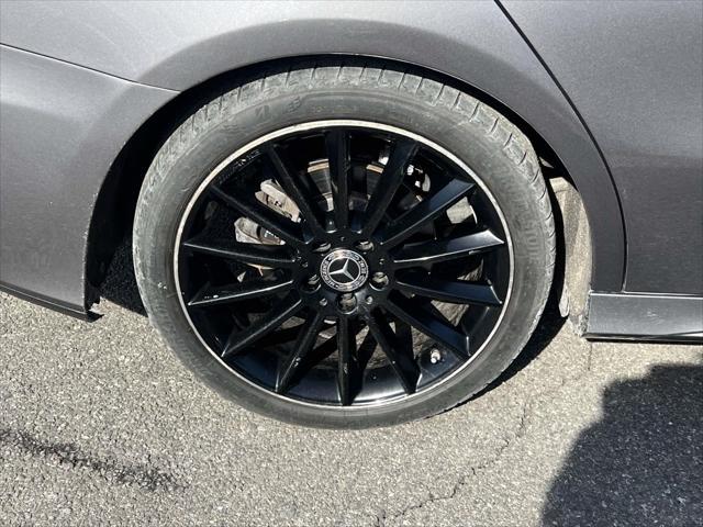 2022 Mercedes-Benz A 220 4MATIC