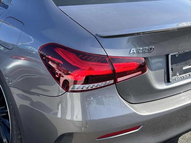 2022 Mercedes-Benz A 220 4MATIC