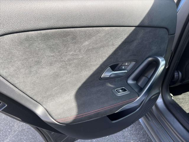 2022 Mercedes-Benz A 220 4MATIC