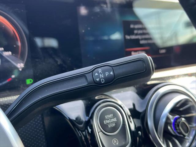 2022 Mercedes-Benz A 220 4MATIC