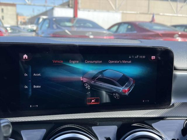 2022 Mercedes-Benz A 220 4MATIC