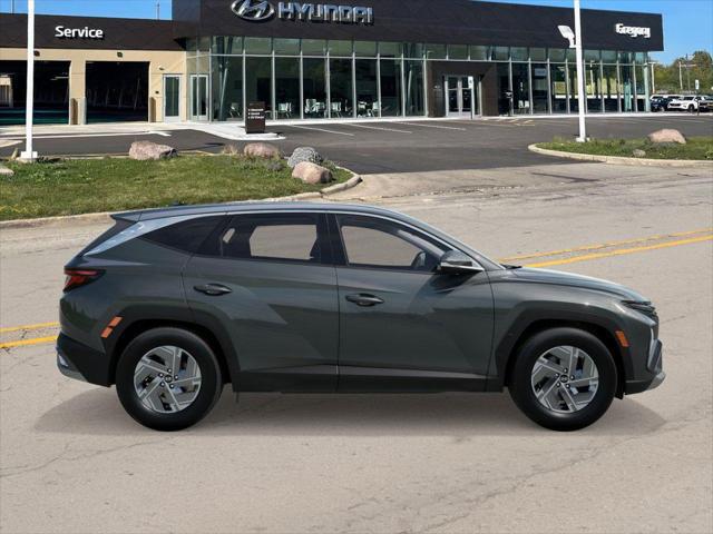 2026 Hyundai Tucson Hybrid Blue SE