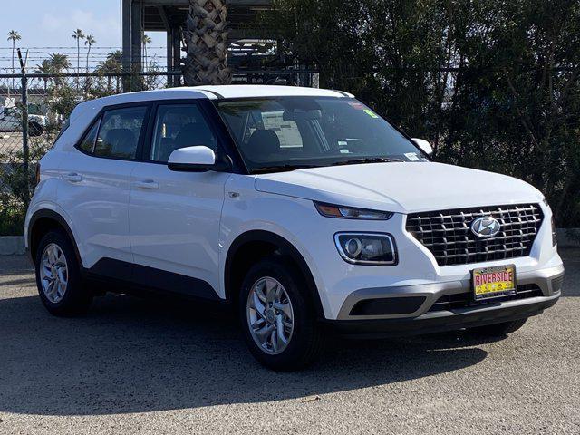 2026 Hyundai Venue SE