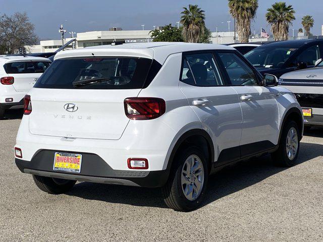 2026 Hyundai Venue SE