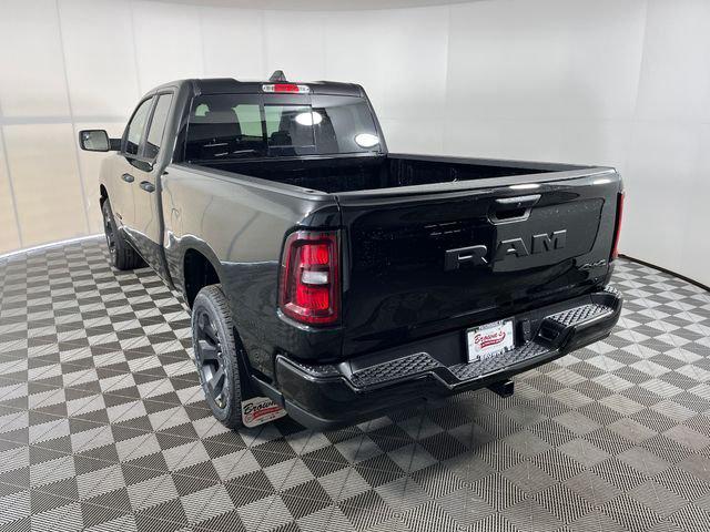 2026 RAM Ram 1500 RAM 1500 EXPRESS QUAD CAB 4X4 64 BOX
