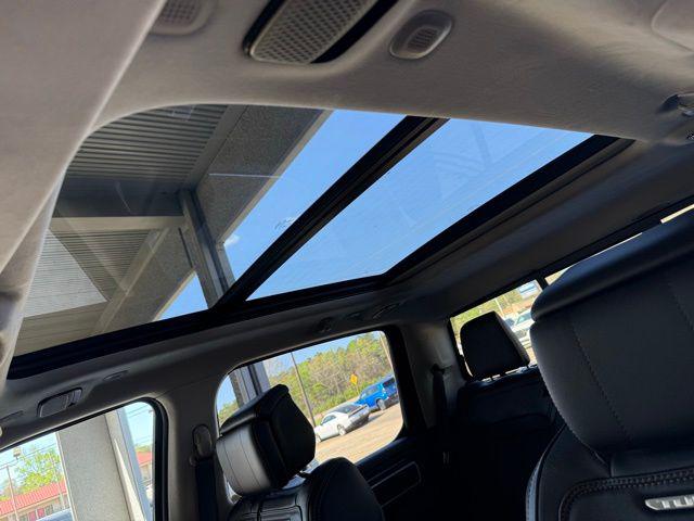 2026 Ram 1500 Tungsten Crew Cab 4x4 5'7" Box