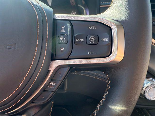 2026 Ram 1500 Tungsten Crew Cab 4x4 5'7" Box