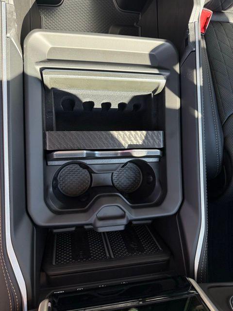 2026 Ram 1500 Tungsten Crew Cab 4x4 5'7" Box