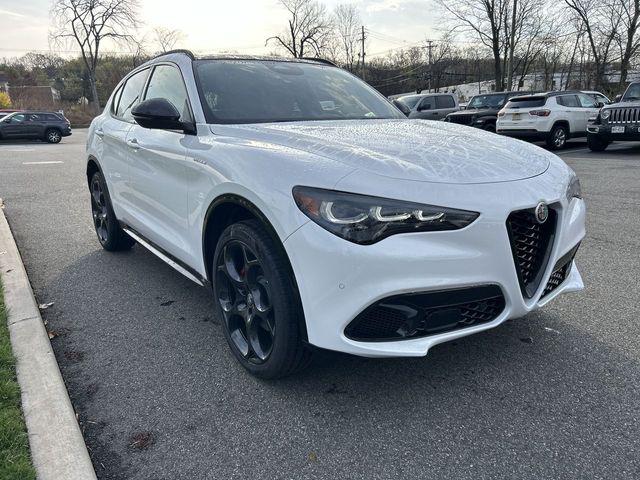 2026 Alfa Romeo Stelvio STELVIO AWD