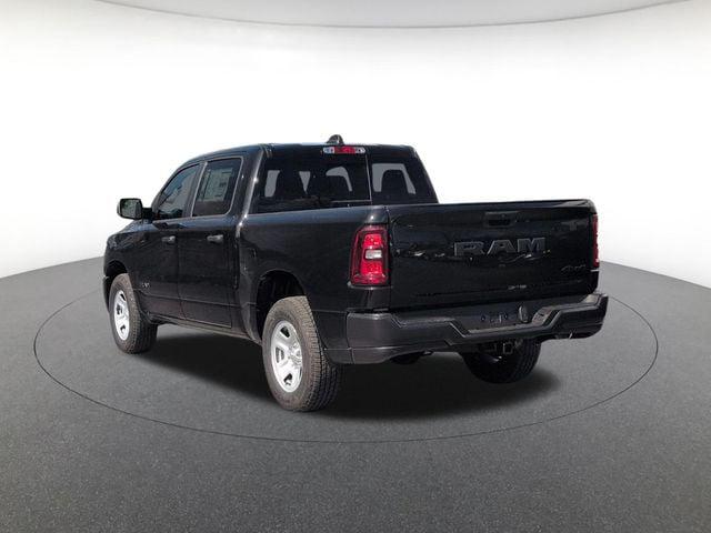 2026 RAM Ram 1500 RAM 1500 TRADESMAN CREW CAB 4X4 57 BOX
